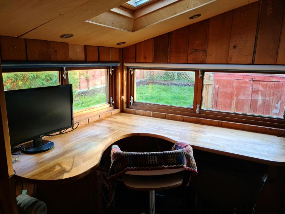 Gorgeous 2 Bedroom Kintbury Cottage Экстерьер фото